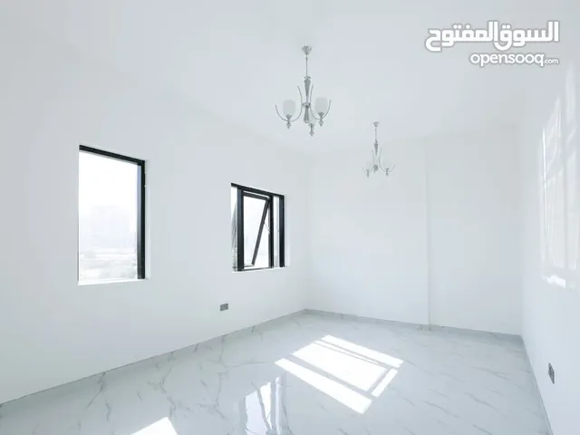 شقق فاخرة للبيع بأرقى المناطق بعجمان قريبة من الشارع الرئيسى