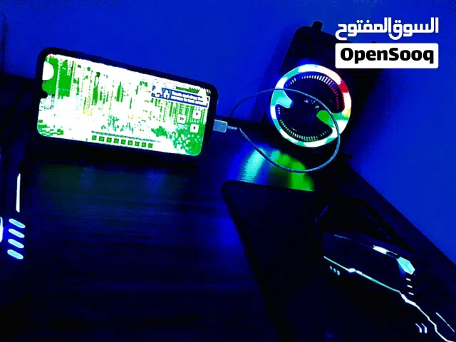 السلام عليكم ماوس وكيبورد يركبون على الهاتف