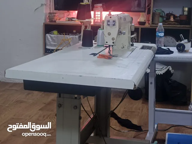 خياطه. تيفيد لكم 200 بيه مجال....