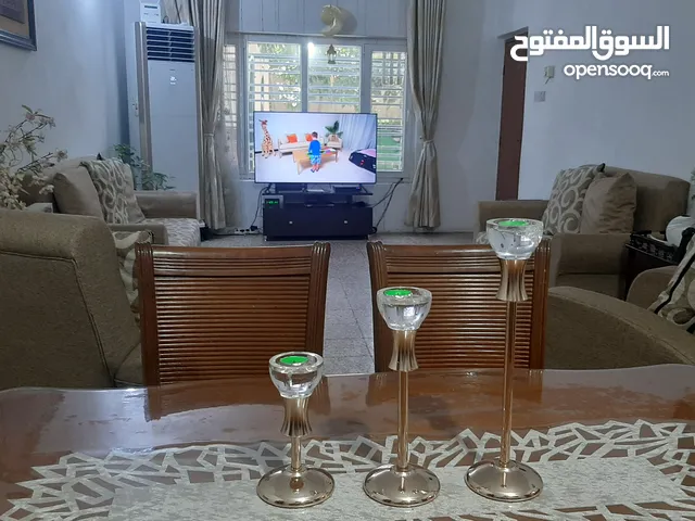 274 m2 4 Bedrooms Townhouse for Sale in Diyala Baqubah