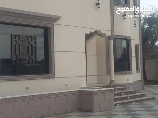 321 m2 More than 6 bedrooms Townhouse for Sale in Al Batinah Saham