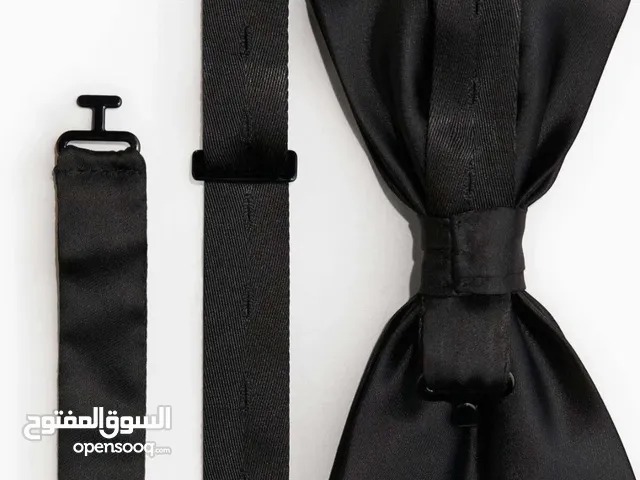 من يرغب في الشراء كرفته ربطه عنق (ببيونه) للبيع اللون اسود فقط بأفضل الأسعار