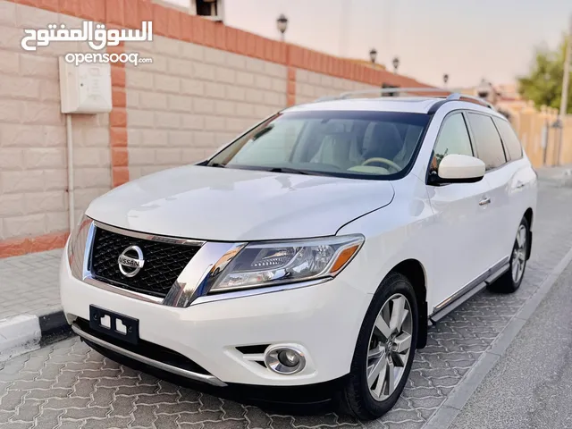 Nissan pathfinder 2013 platinum