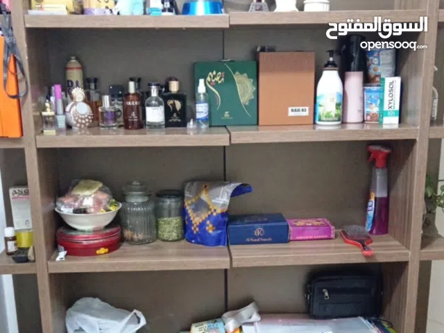 ميز او مكتبه