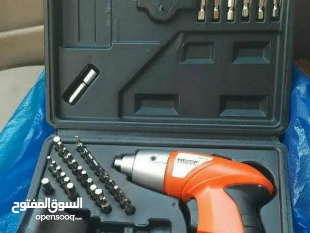 مثقب(دريل  ) TUOYE الحقيبة تحتوي على دريل مفك كهربائي قوي ومتعدد الاستخدامات .