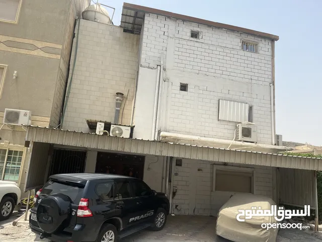 328m2 2 Bedrooms Apartments for Rent in Al Ahmadi Mangaf