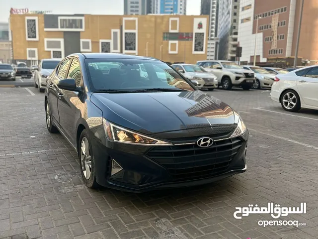 Hyundai elantra 2020 VERY CLEAN  URGENT URGENT