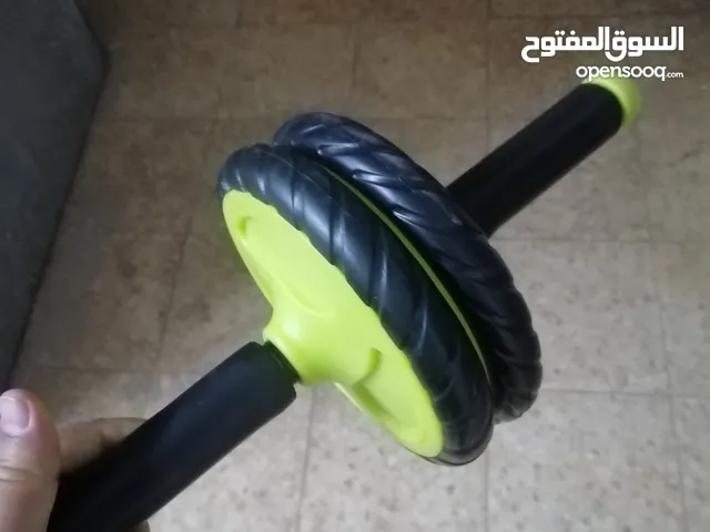عجلة لتمارين شد المعدة وازالة الكرش اشتريتها اصلية للبيع