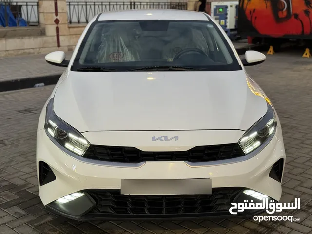 Used Kia Cerato in Basra