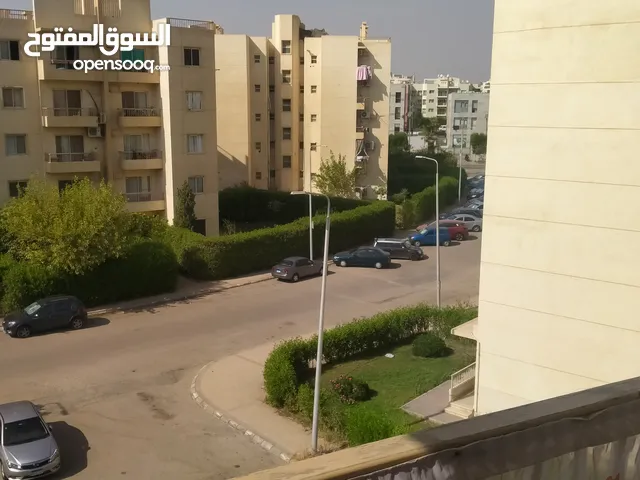 70 m2 2 Bedrooms Apartments for Sale in Giza Sheikh Zayed