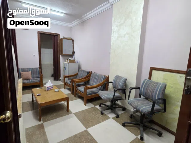 للبيع مكتب بالسوق التجاري عماره ناصر سنتر  34 متر