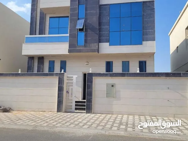 1685 ft More than 6 bedrooms Villa for Sale in Ajman Al-Zahya