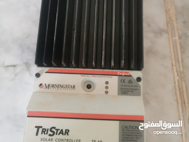 وحدة تحكم بالطاقه الشمسيه
