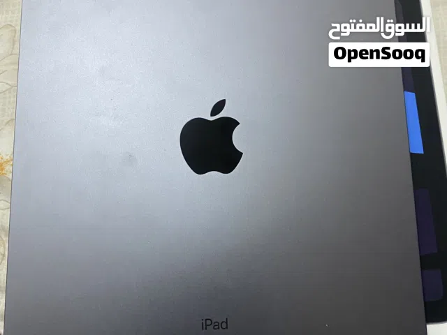 Apple iPad Air 4 64 GB in Al Batinah