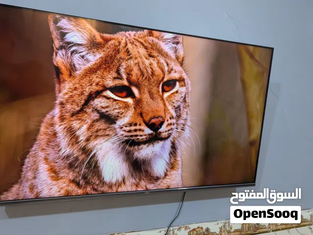 مواصفات شاشة UNEVA موديل 50Q-Class/MFT2S2O2: المواصفات الأساسية:  الحجم: 50 بوصة.  الدقة: 4K UHD (38