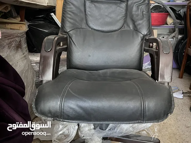 كرسي مكتب فاخر ومريح للبيع