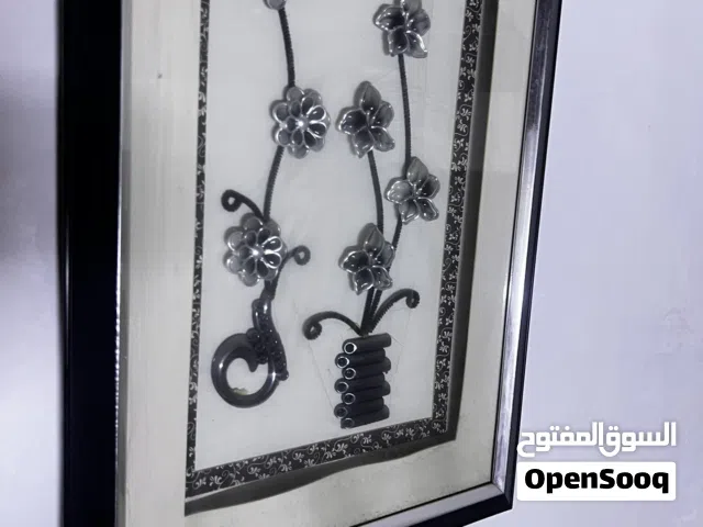 لوحات جدارية عدد 3 اثنان وسط وواحدة كبيرة