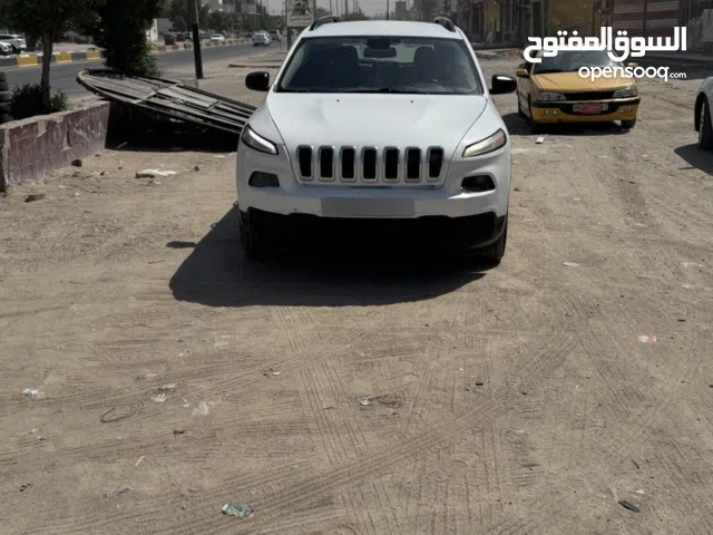 Used Jeep Cherokee in Basra