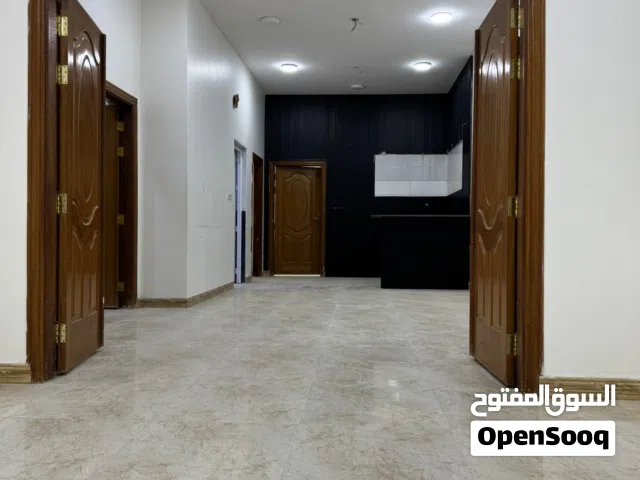 شقه للأيجار في مناوي لجم خلف مسبح الجامعة