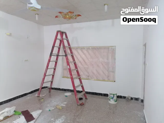 عمل جميع أنواع الديكورات صبغ ورق جدران سقوف ثانويه