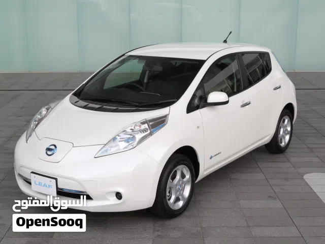 2011 نيسان ليف SL