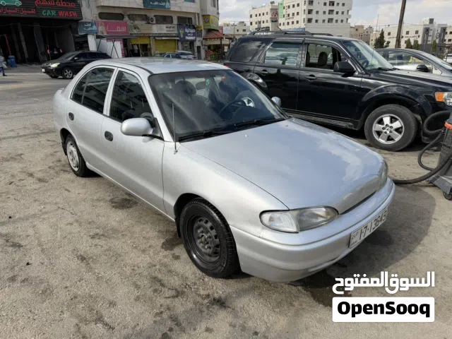 1997, هيونداي, اكسنت, Standard