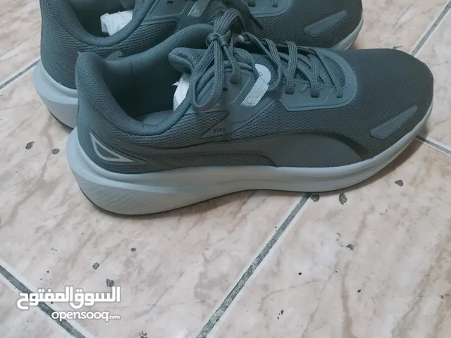 puma running shoes
