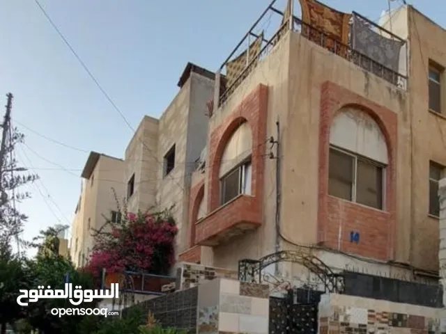 95 m2 4 Bedrooms Townhouse for Sale in Amman Umm Nowarah