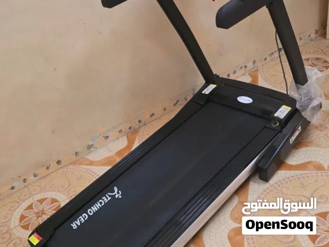 إعلان بيع جهاز مشي (سير كهربائي) متطو