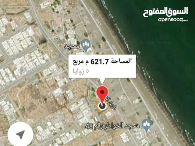 للبيع ارض خط اول لشارع البحري في سلطنة عمان في ولاية صحار