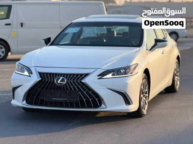 2022 لكزس ES ES 300