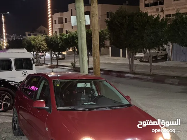 فولكسفاجن بولو 2004