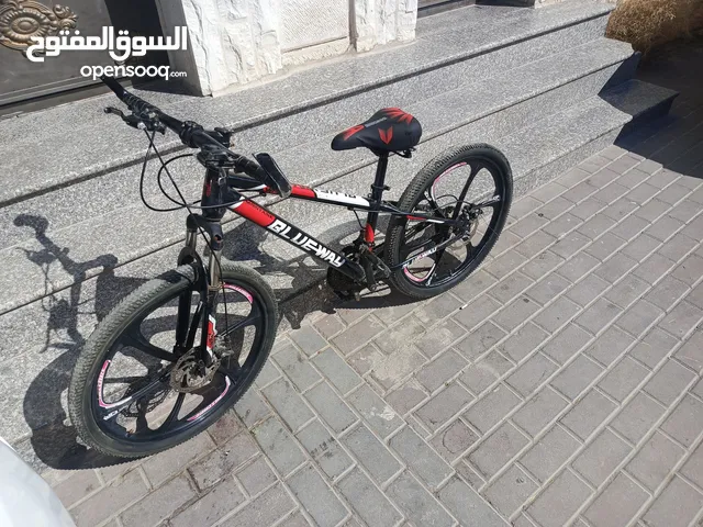 بسكليت جنط 24 نوعية BLUEWAY شفرات للبيع بحالة الوكالة قابل للتفاوض موجود ب ام نوارة