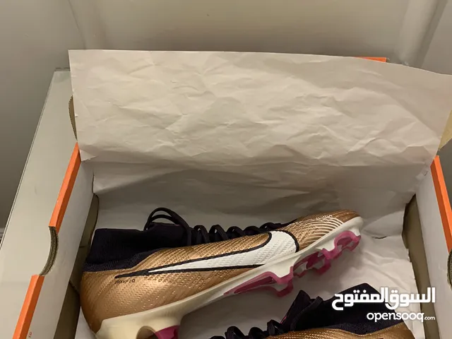 حذاء نايكي زوم برو/Football shoes Nike zoom pro