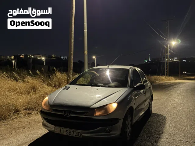 2003 بيجو 206 Standard