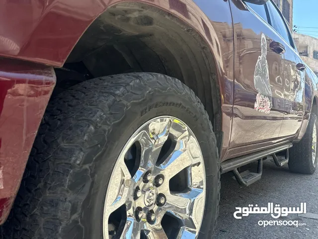 جنط بكب دوج عشرين كروم الاصلي مع كوشوك خشن عالي بحاله جيده جدا قابل للتفاوض