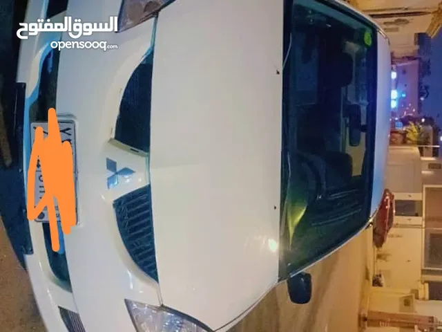 Used Mitsubishi Lancer in Al Riyadh