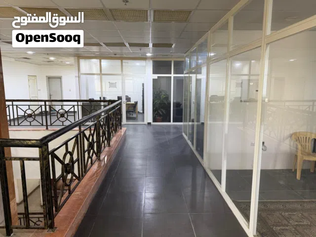 مكاتب ومحلات للإيجار بحولي والفروانيه