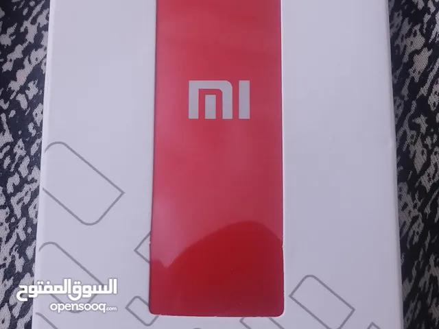 هارد خارجي شاومي سعة 256 تيرا مجزء لجزئين كل جزء 128 تيرا .وهارد خارجي 30 تيرا وهرد داخلي 1 تيرا