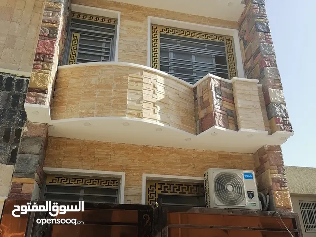 60 m2 4 Bedrooms Townhouse for Sale in Baghdad Al Salhiah