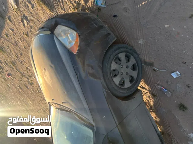 2004 كيا اخرى