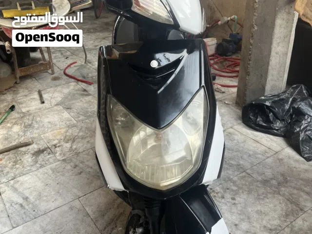 سكنس فحل للبيع