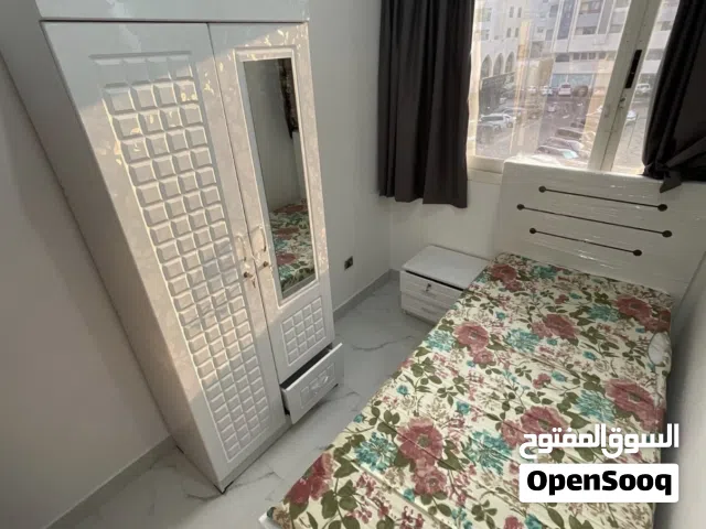 Clean & Neat Partition in Al Khalidiya  Prime Location  بارتشن مرتب ونظيف بالخالدية  قريب من