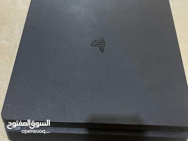 بلاستيشن 4 للبيع السعر 1100 مع جهاز 900 غيغابايت مع وحدة تحكم وحقيبة بلاستيشن وجميع المحولات