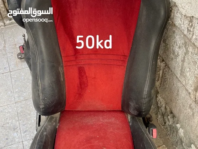 كراسي ريكارو الزوجين الاحمر ب50 ولزوجين الاسود ب25 و عداد RBM ب15