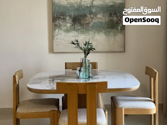 طاولة طعام للبيع