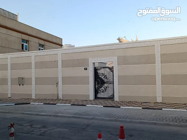 232m2 More than 6 bedrooms Townhouse for Sale in Sharjah Maysaloon