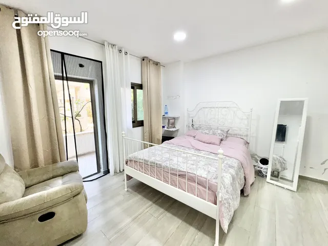 ستيديو للإيجار في رام الله