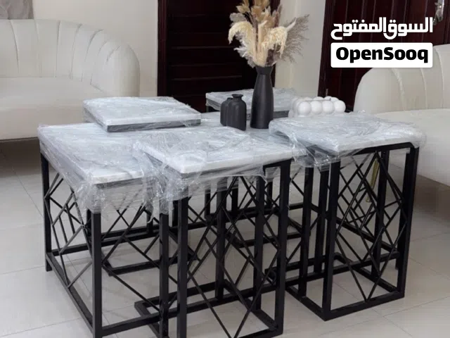 طاوله رخام فخمه و قويه و جديده مطلوب 1000 درهم