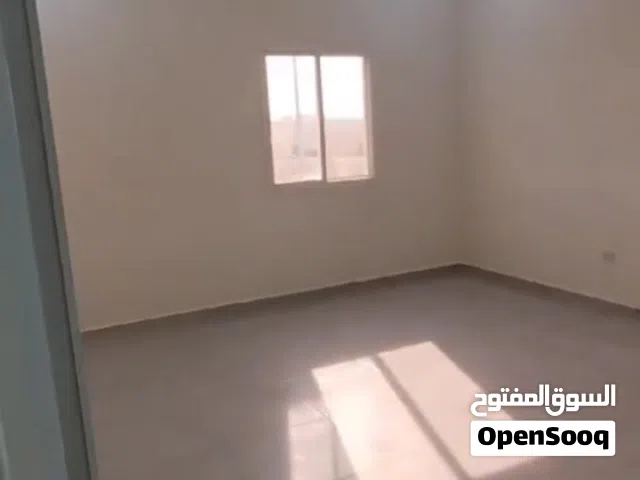 شقة للايجار بالخيسةشاملة وبدون عمولة